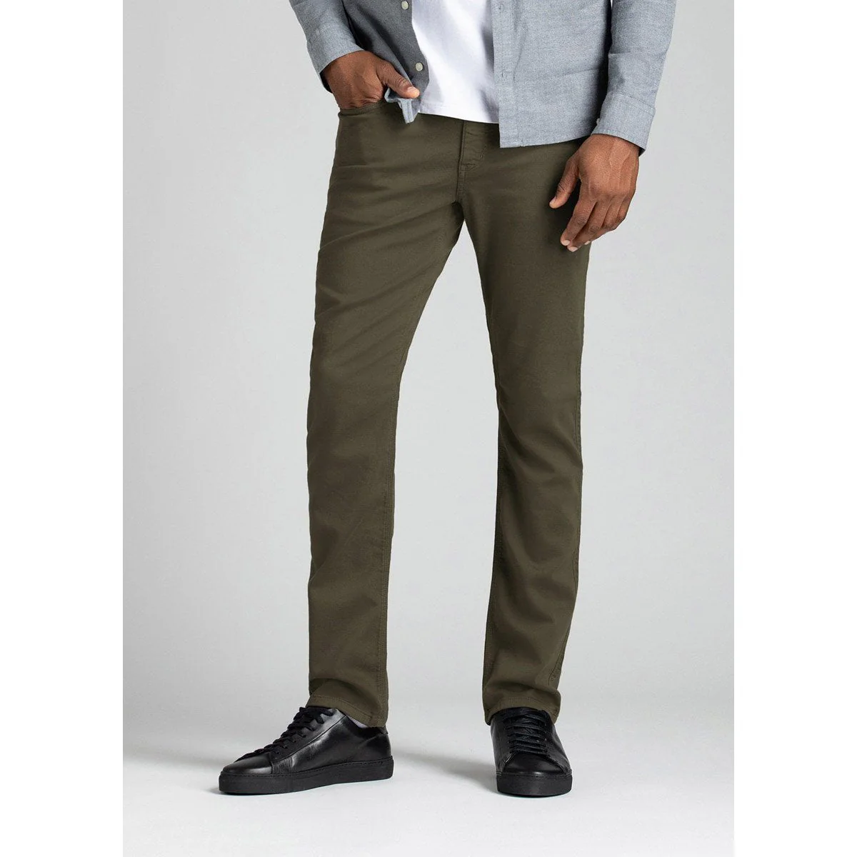 Men's No Sweat Pant Relaxed Taper - 30" Inseam - Image 6