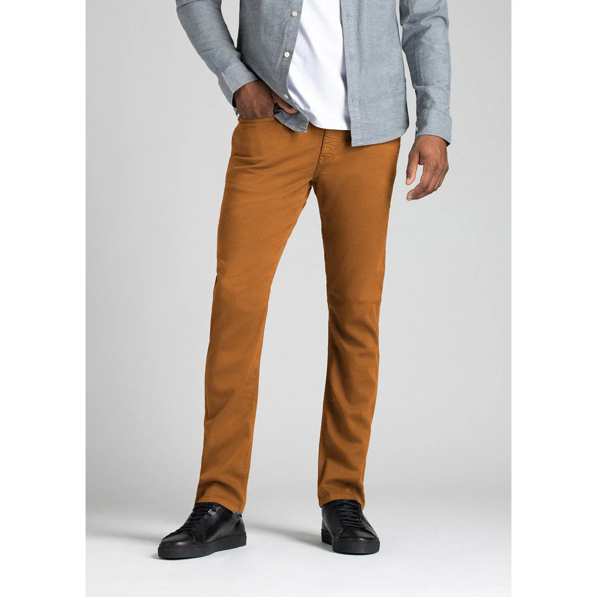 Men's No Sweat Pant Relaxed Taper - 30" Inseam - Image 8