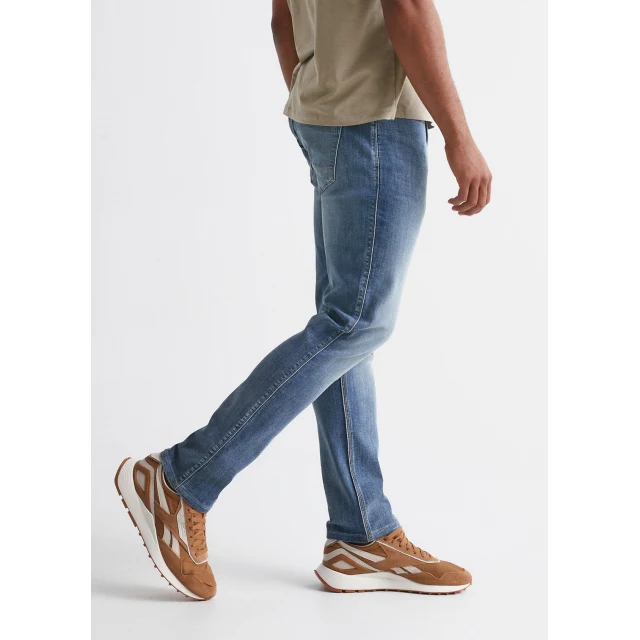 Men's Performance Denim Relaxed Taper - 32" Inseam - Image 3