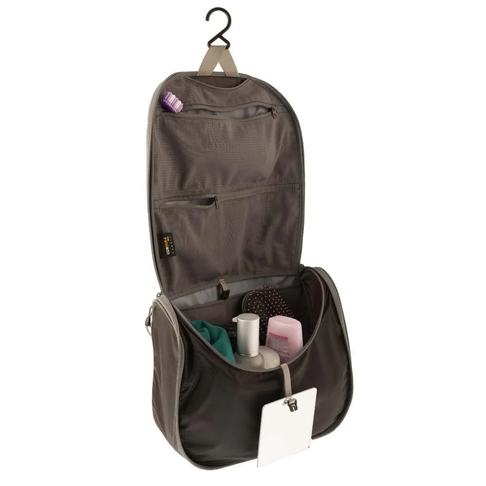 Travelling Light Hanging Toiletry Bag - Small - Image 2
