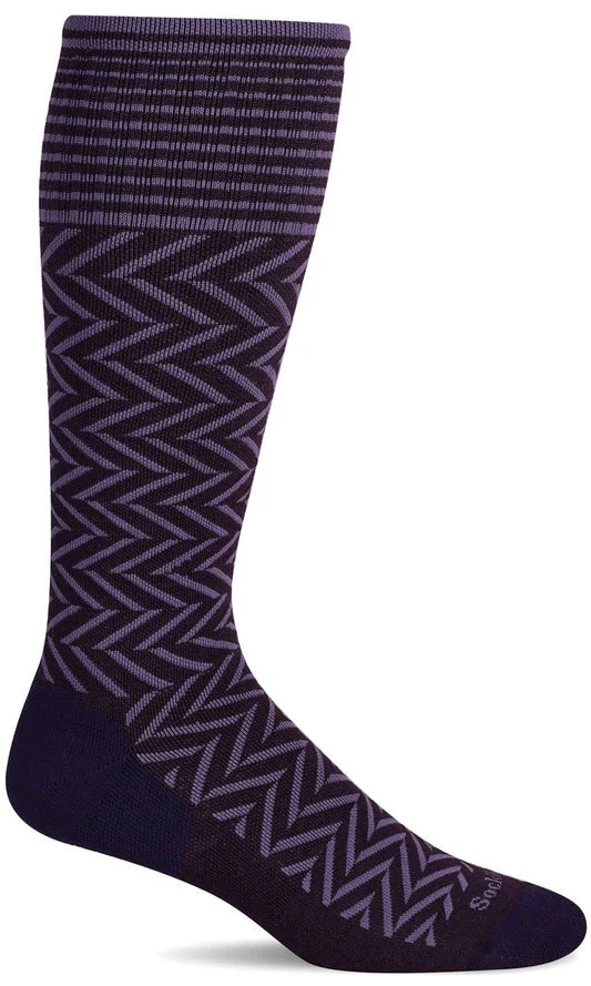 Women's Chevron Graduated Compression Socks - Image 10