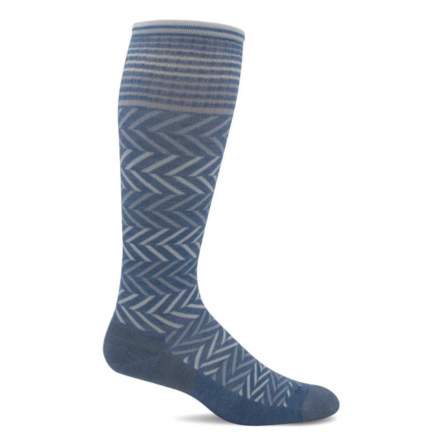 Women's Chevron Graduated Compression Socks - Image 7