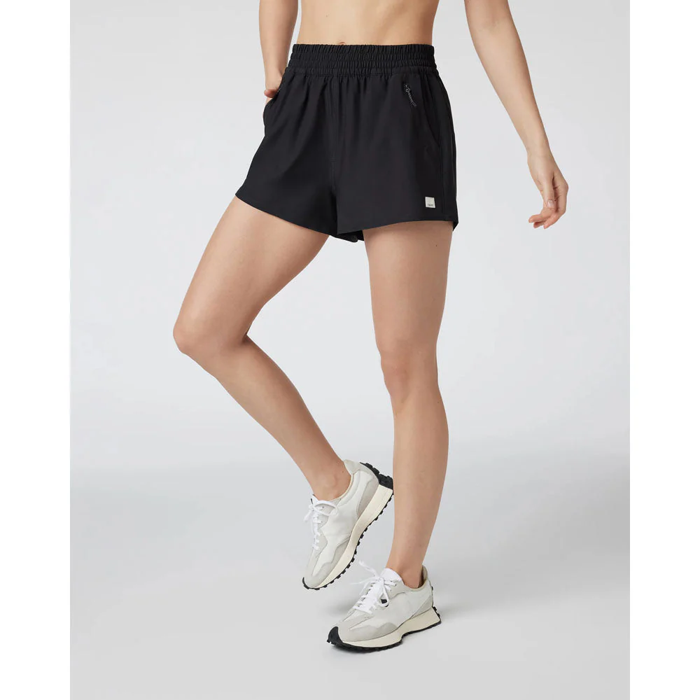 W Dash Short 2.0 - Image 2