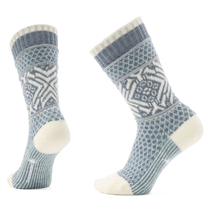 Women's Everyday Popcorn Snowflake Pattern Crew Socks - Image 3