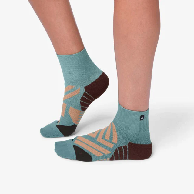 Women's Mid Sock - Image 3