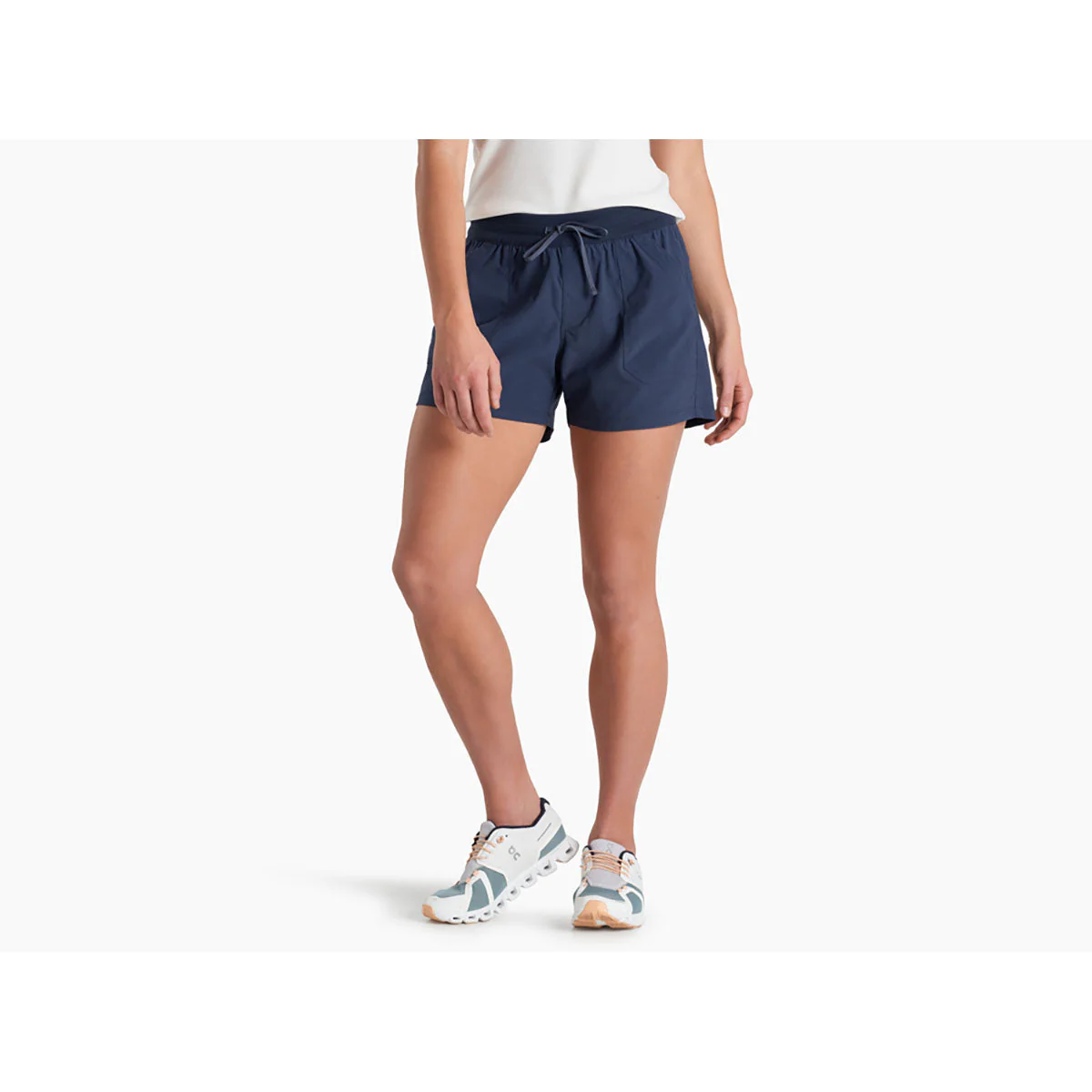 Women's Trekr Pull On Short - 4" - Image 2